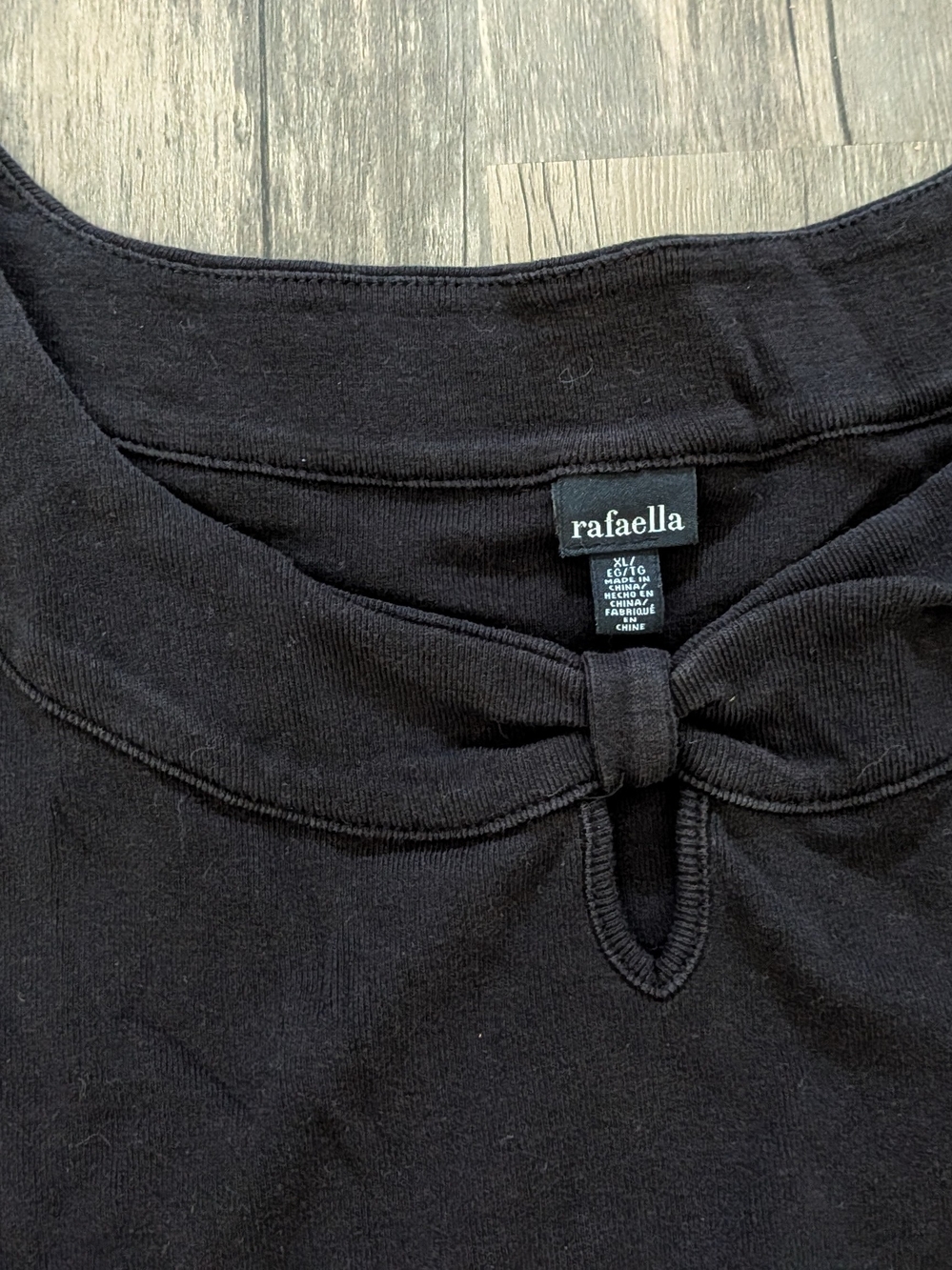 Rafaella Black Keyhole Scoop Neck Long Sleeve Top - Picture 2 of 4